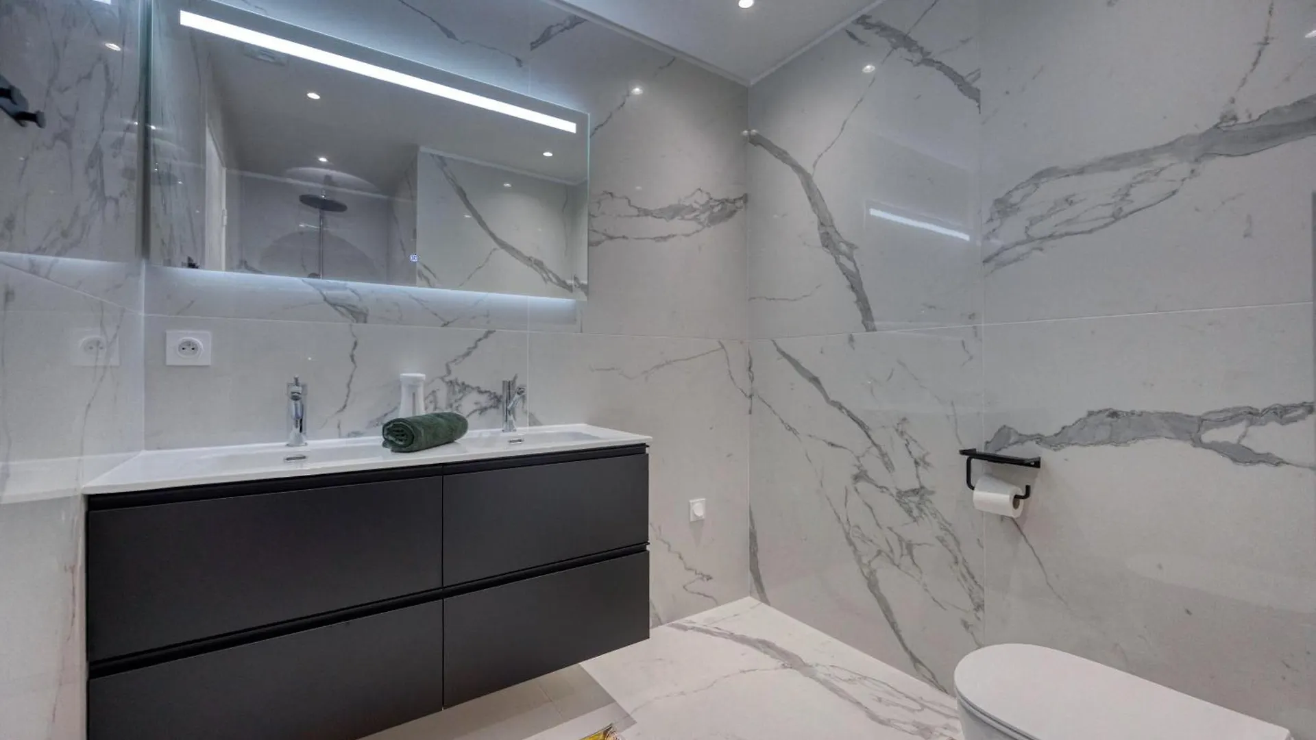 Chez Flo Apartamento Grenoble