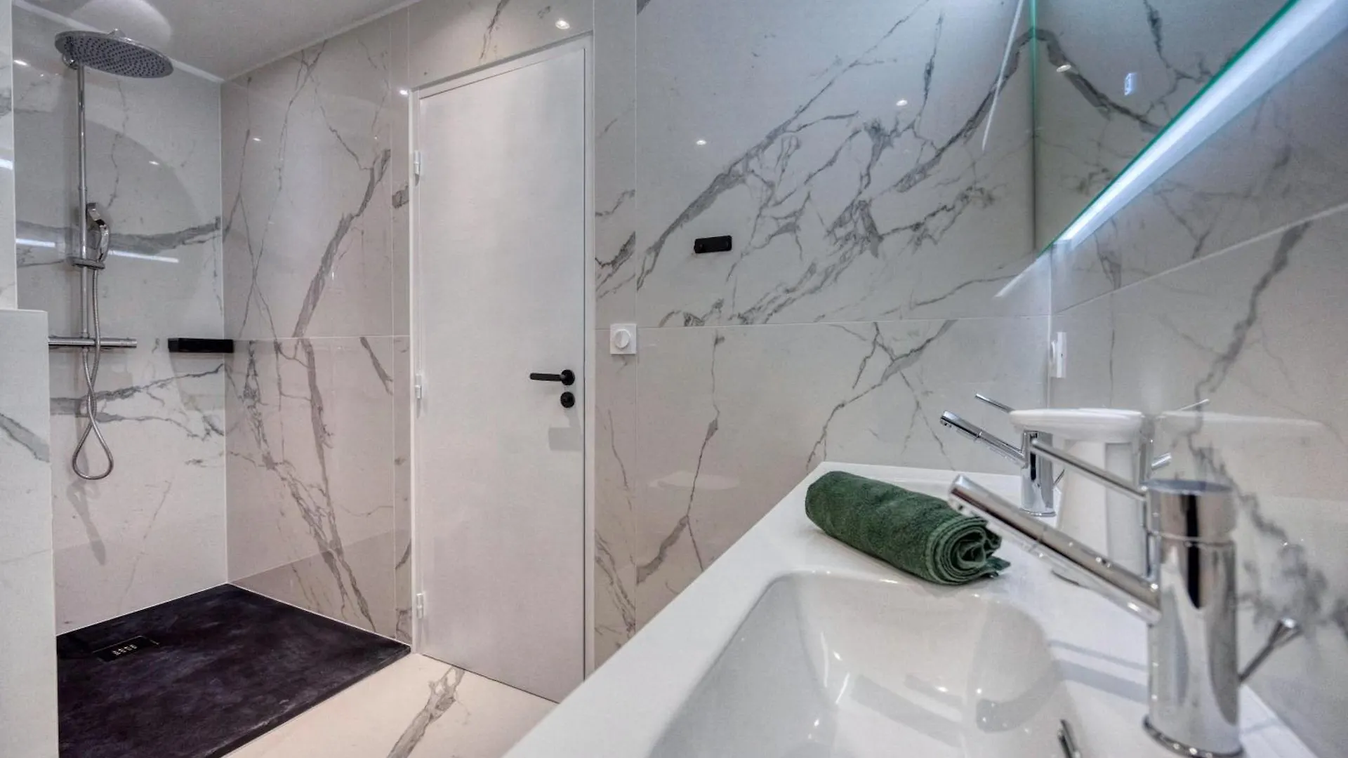 Chez Flo Apartamento Grenoble França
